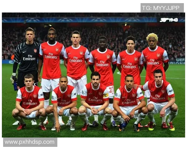 欧冠经典对决回顾AC米兰与阿森纳的巅峰对抗之战